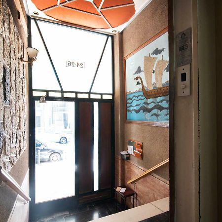 Pame Rentals - Charming Central Studio Атина Екстериор снимка
