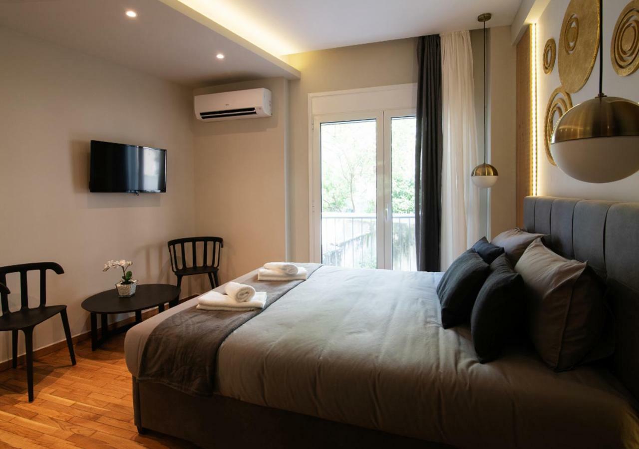 Pame Rentals - Charming Central Studio Атина Екстериор снимка