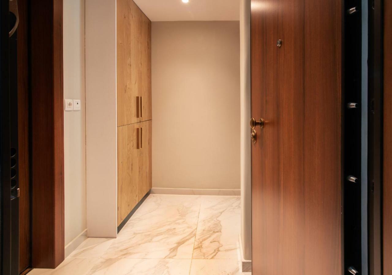 Pame Rentals - Charming Central Studio Атина Екстериор снимка